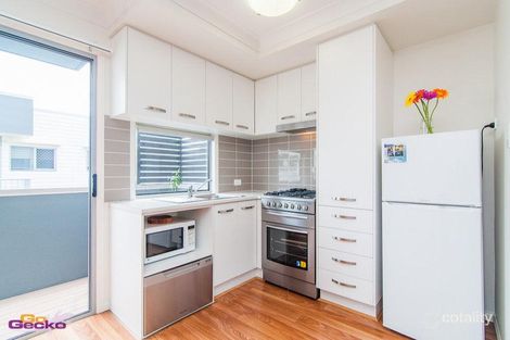 Property photo of 23 Cascade Lane Fitzgibbon QLD 4018