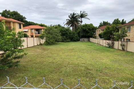 104 Pohlman St, Southport, QLD 4215