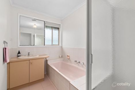 Property photo of 2/4 Lukin Court Mill Park VIC 3082