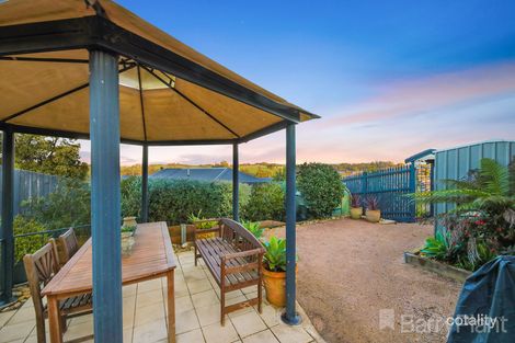 Property photo of 48 Manikato Drive Drouin VIC 3818