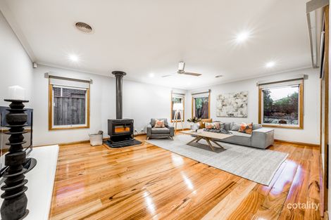 Property photo of 24 Bingham Rise Lynbrook VIC 3975