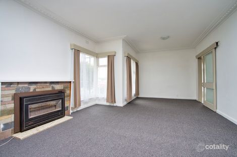 Property photo of 9 Whitehorse Road Mount Clear VIC 3350