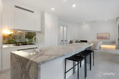 Property photo of 91 Parnki Parade Palm Beach QLD 4221