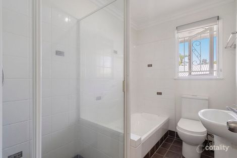 Property photo of 2 Hillcroft Street Mount Gravatt East QLD 4122