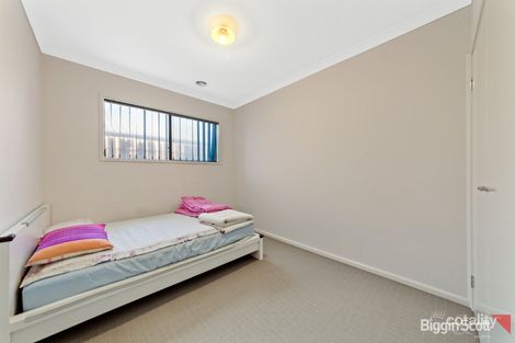 Property photo of 6 Wendouree View Wollert VIC 3750