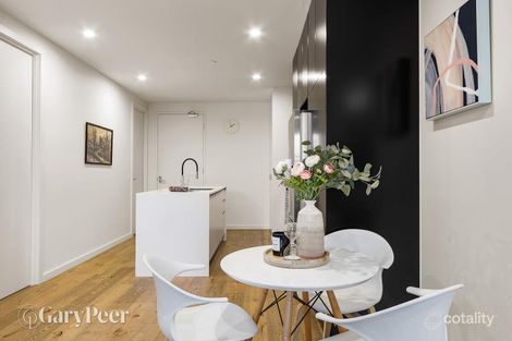 Property photo of 107/16 Tranmere Avenue Carnegie VIC 3163