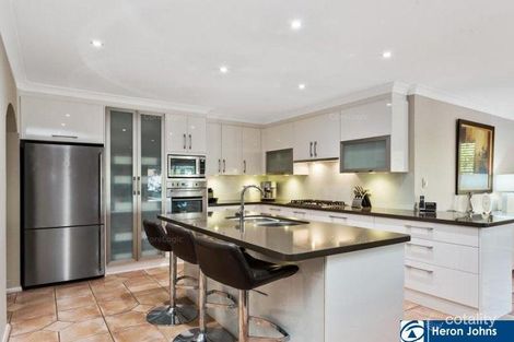 8 Windich Rd, Bull Creek, WA 6149