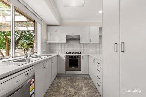 Property photo of 4 Runnymede Street Doncaster East VIC 3109