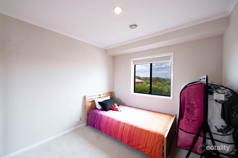 Property photo of 28 Winchester Street Casey ACT 2913