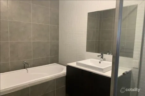 Property photo of 1/69 Bloom Avenue Coomera QLD 4209