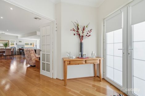 Property photo of 16 Tauman Loop Guildford WA 6055