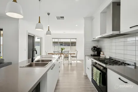 Property photo of 5 Bowerbird Way Wangaratta VIC 3677