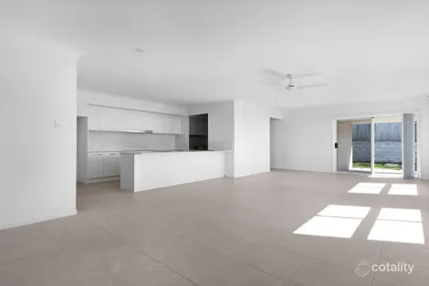 Property photo of 19 Indigo Way Kawungan QLD 4655