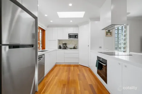 Property photo of 4 Karrinyup Place Robina QLD 4226