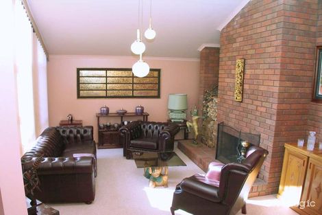 Property photo of 5 Elba Close Rowville VIC 3178
