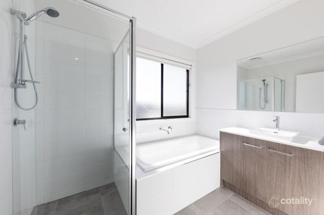 Property photo of 27 Rabbit Crescent Werribee VIC 3030