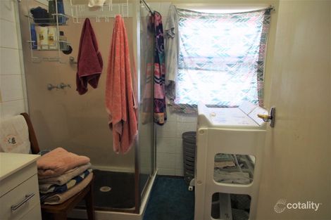 Property photo of 2 Queen Street Childers QLD 4660
