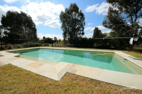 Property photo of 18R Gidgee Road Dubbo NSW 2830