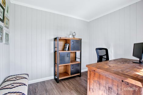 Property photo of 42 Lind Avenue Southport QLD 4215