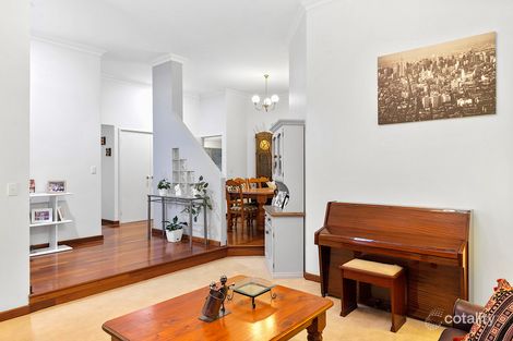 Property photo of 87 Fairway Circle Connolly WA 6027