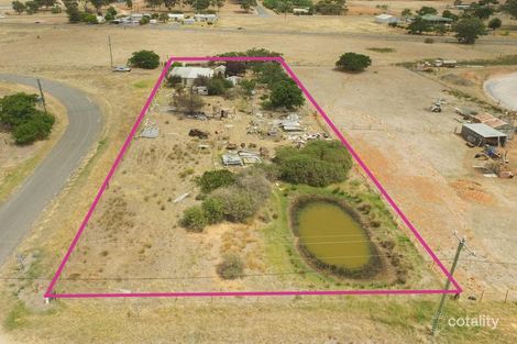 Property photo of 2 Giles Street Temora NSW 2666