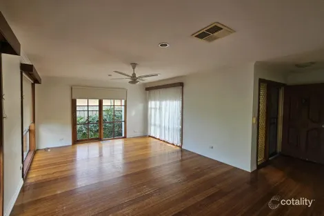 Property photo of 13 Marcus Crescent Coolaroo VIC 3048