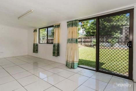 Property photo of 14 Conlan Close Manoora QLD 4870