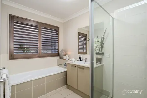 Property photo of 34 Como Circuit Warner QLD 4500