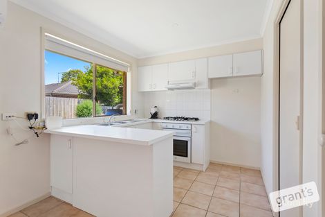 Property photo of 2/8 Lancaster Avenue Narre Warren VIC 3805