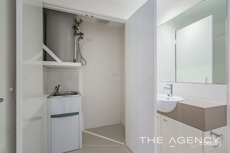 Property photo of 25/2 Stockton Bend Cockburn Central WA 6164