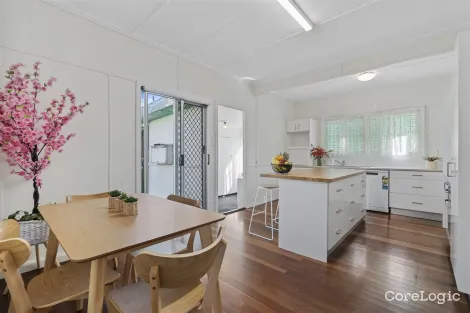 Property photo of 20 Chandos Street Wynnum West QLD 4178