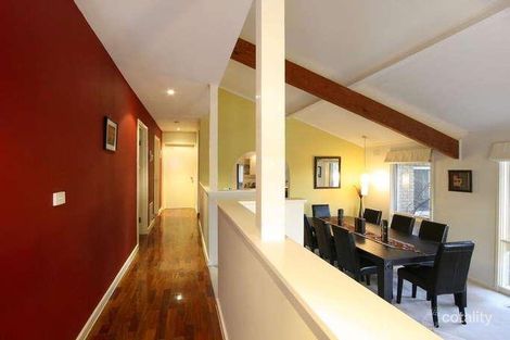 Property photo of 1 Faversham Square Ferntree Gully VIC 3156