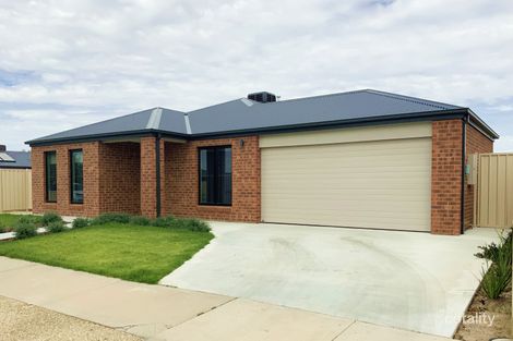 Property photo of 11 Rissmann Drive Horsham VIC 3400