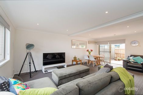 Property photo of 2/754 Wynnum Road Morningside QLD 4170
