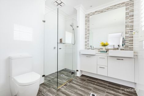 Property photo of 28 Arthur Street Rodd Point NSW 2046