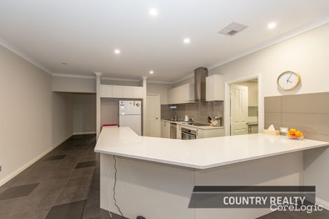 Property photo of 8 Oakover Place Northam WA 6401