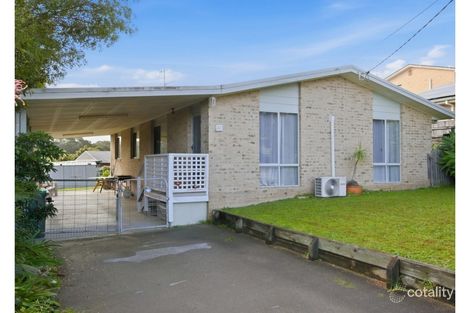 32 Berrima Pde, Surfside, NSW 2536