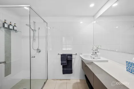 Property photo of 1313/2 Activa Way Hope Island QLD 4212