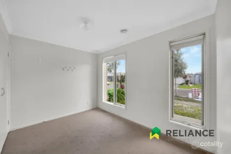 Property photo of 7 Romi Avenue Truganina VIC 3029