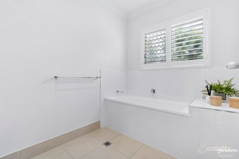 Property photo of 10 Norfolk Drive Hidden Valley QLD 4703
