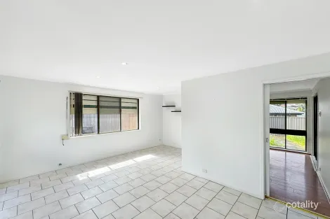 Property photo of 5 Romilly Place Ambarvale NSW 2560