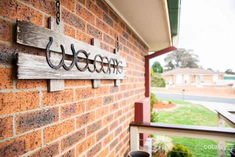 Property photo of 13 Ritchie Place Queanbeyan West NSW 2620