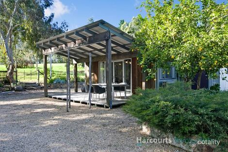 121 Old Bethel Rd, Williamstown, SA 5351