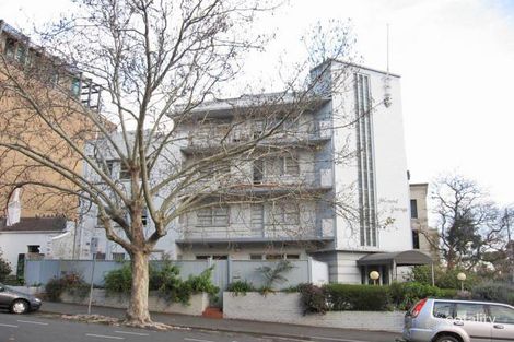 Property photo of 18/161-167 Wellington Parade South East Melbourne VIC 3002