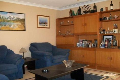 Property photo of 43 Horatio Street Rosemeadow NSW 2560
