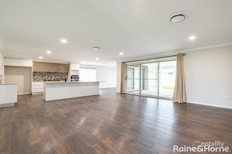 Property photo of 5 Lew Avenue Eglinton NSW 2795