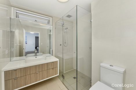 Property photo of 303/3 Palm Avenue Breakfast Point NSW 2137