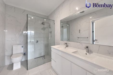 Property photo of 66 Bunting Crescent Kalkallo VIC 3064
