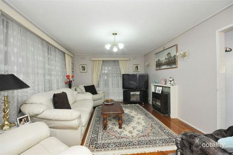 Property photo of 5 Greenacre Grove Gladstone Park VIC 3043