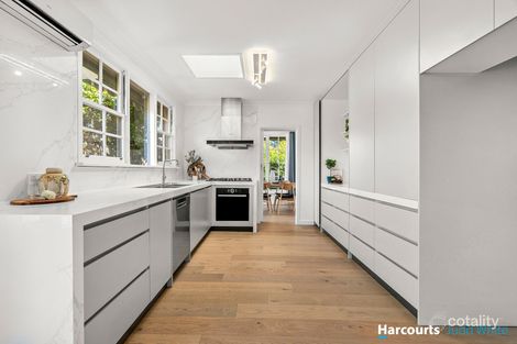 Property photo of 30 Gyton Avenue Glen Waverley VIC 3150